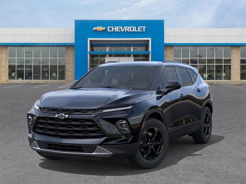 New 2026 Chevrolet Blazer LT w/ Convenience Package image 6