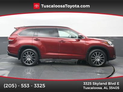 Used 2018 Toyota Highlander SE