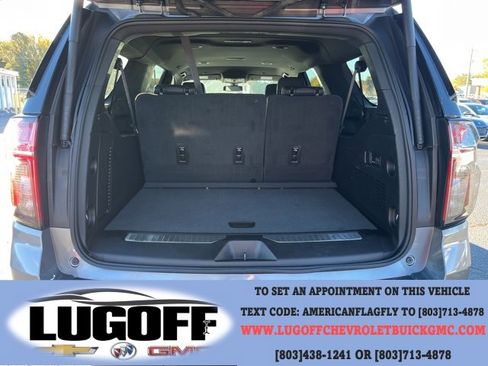 Used 2022 Chevrolet Suburban RST w/ Luxury Package image 33