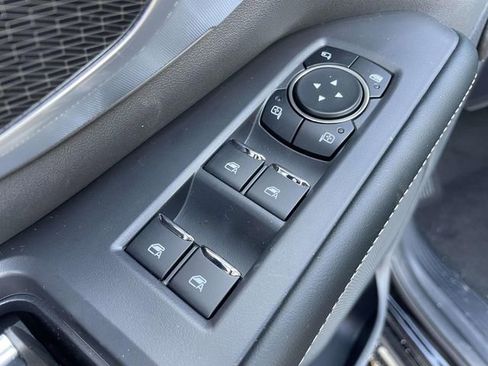 New 2025 Ford Expedition Platinum w/ Stealth Performance Package image 17