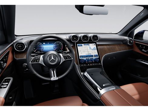 Certified 2023 Mercedes-Benz GLC 300 4MATIC image 3