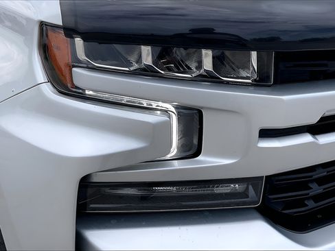Used 2022 Chevrolet Silverado 1500 RST RWD image 33