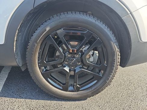 Used 2025 Kia Telluride SX Prestige X-Line AWD/4WD image 9