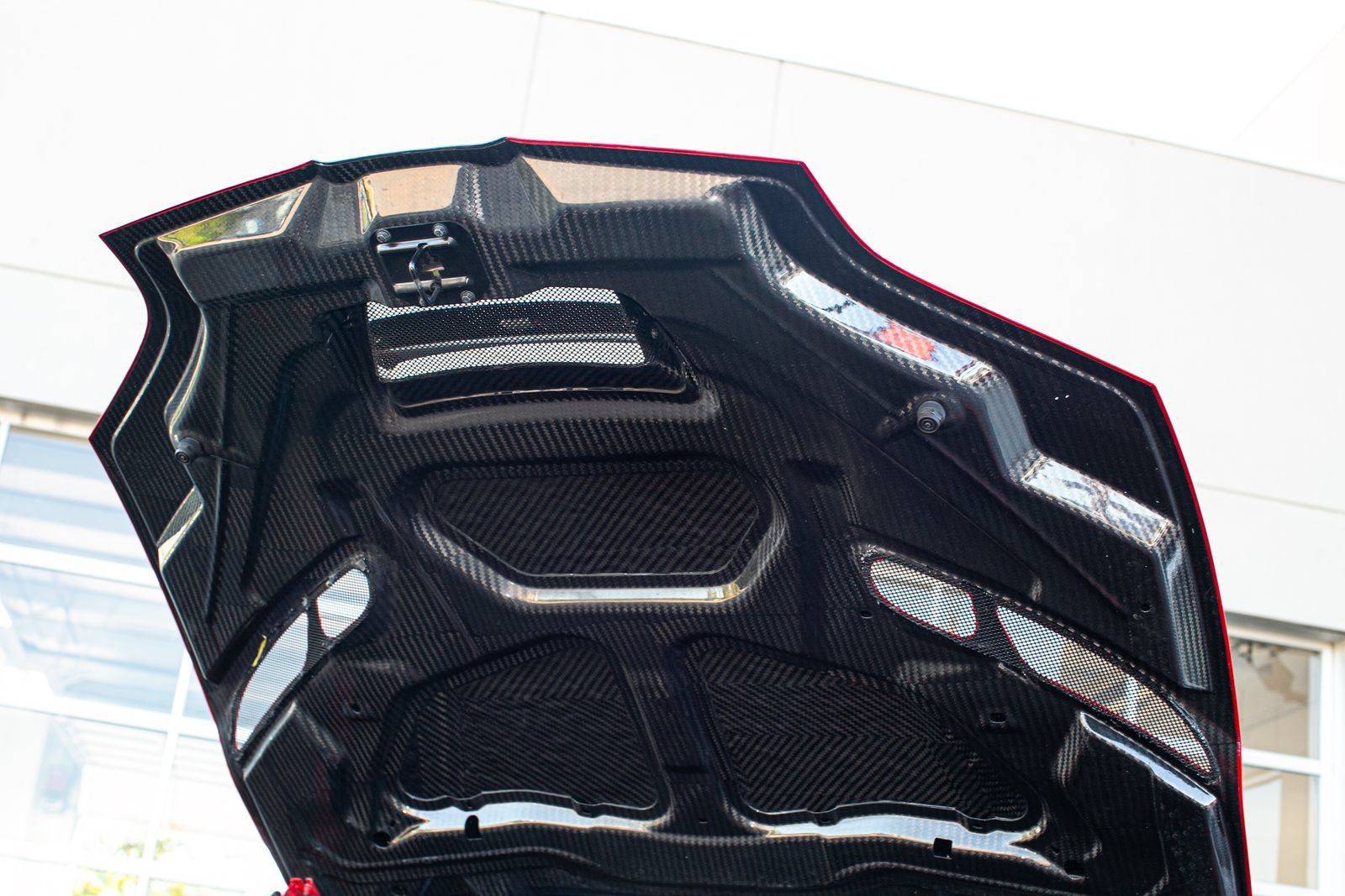 Used 2020 Ferrari 812 Superfast RWD image 49