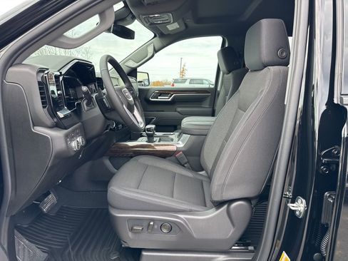 New 2026 GMC Sierra 1500 Elevation image 18