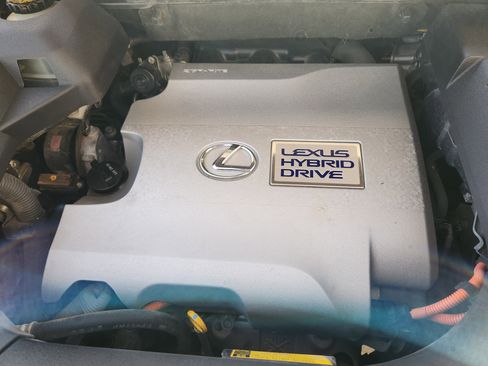 Used 2013 Lexus RX 450h AWD w/ Navigation Pkg image 31