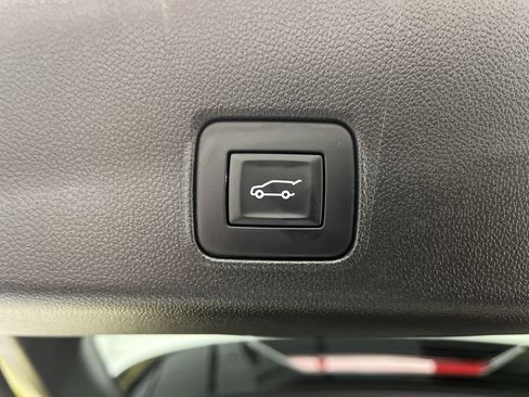 Certified 2025 Chevrolet TrailBlazer RS w/ Convenience Package image 31