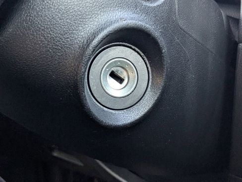 Used 2024 Hyundai Santa Cruz SE image 28