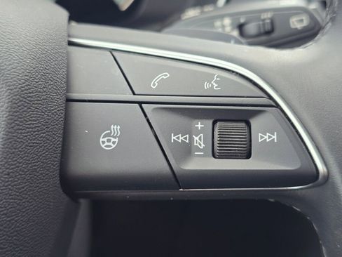 Used 2025 Audi Q5 2.0T Premium image 42