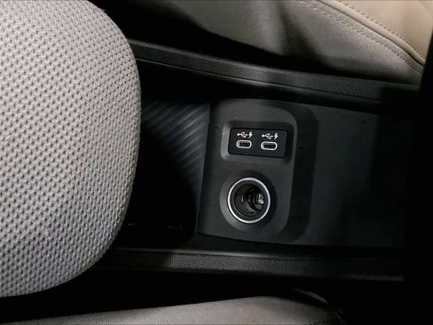 Certified 2025 MINI Cooper S image 34