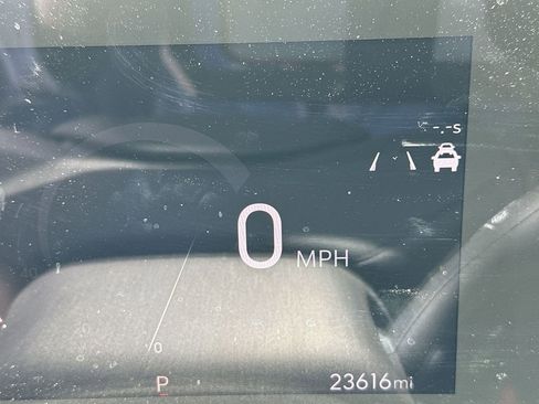 Used 2024 Buick Encore GX Preferred FWD image 4