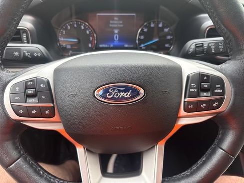 Certified 2021 Ford Explorer Limited w/ Equipment Group 301A AWD/4WD image 27