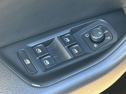 Used 2020 Volkswagen Arteon SEL image 17