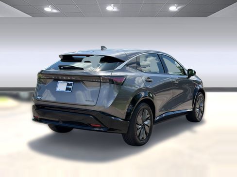 Used 2023 Nissan Ariya FWD image 9