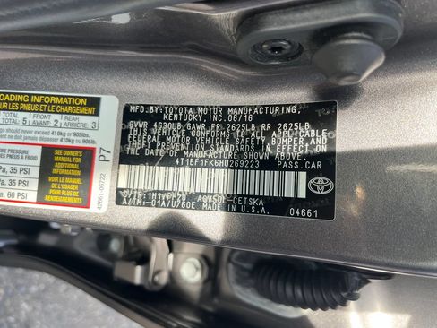 Used 2017 Toyota Camry SE FWD image 33