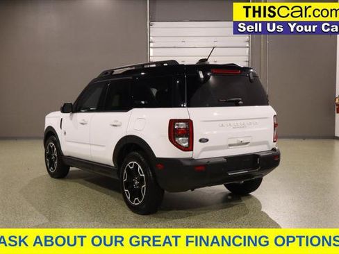 Used 2025 Ford Bronco Sport Outer Banks AWD/4WD image 6