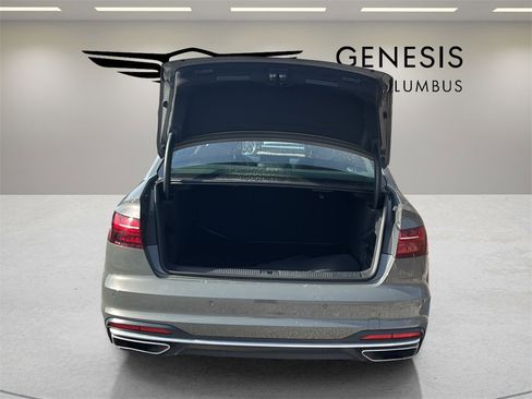 Used 2023 Audi A4 2.0T Premium w/ Convenience Package image 9