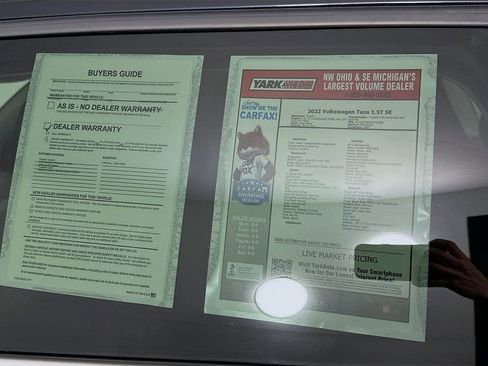 Used 2022 Volkswagen Taos SE image 13