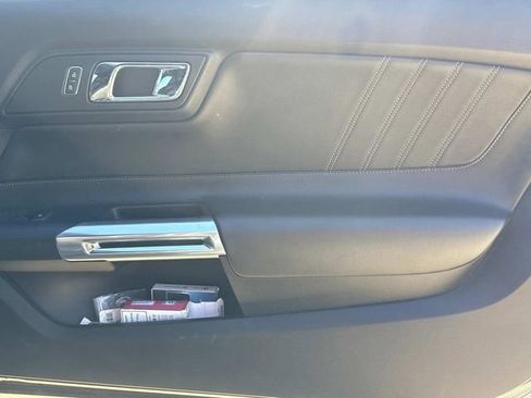 Used 2015 Ford Mustang GT image 18