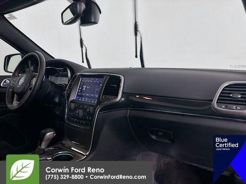 Used 2018 Jeep Grand Cherokee Trailhawk image 30