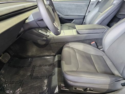 Used 2024 Tesla Model 3 Long Range AWD/4WD image 14