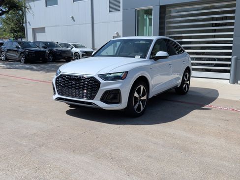 Used 2023 Audi Q5 2.0T Premium Plus w/ Premium Plus Package AWD/4WD image 5