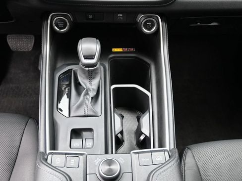 Used 2025 Toyota Grand Highlander AWD image 15