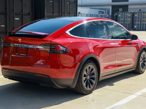 Used 2018 Tesla Model X 100D AWD/4WD image 14