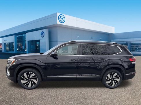 New 2026 Volkswagen Atlas SEL image 4