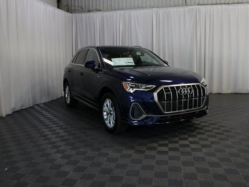 New 2025 Audi Q3 2.0T Premium Plus image 32