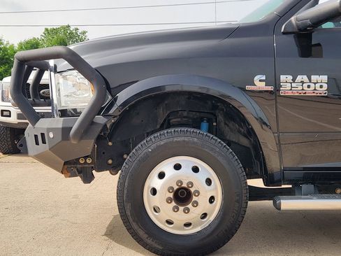 Used 2017 RAM 3500 Laramie AWD/4WD image 11