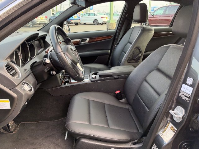 Used 2013 Mercedes-Benz C 300 4MATIC Sedan image 15