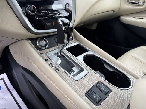 Used 2024 Nissan Murano SL image 20
