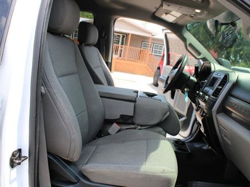 Used 2019 Ford F250 XLT AWD/4WD image 24