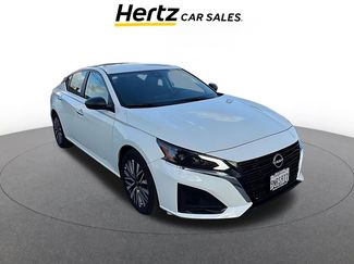 Used 2025 Nissan Altima 2.5 SV video 1