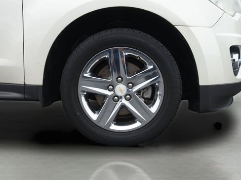 Used 2015 Chevrolet Equinox LTZ FWD image 4