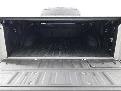 Used 2025 Ford F250 Platinum AWD/4WD image 9