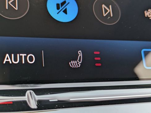 New 2025 Volkswagen GTI SE image 23