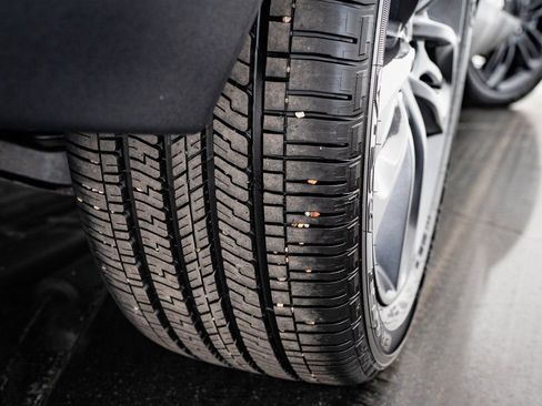 Used 2026 Land Rover Range Rover Evoque Dynamic SE image 42