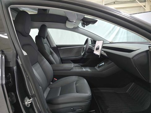 Used 2025 Tesla Model 3 Long Range RWD image 10