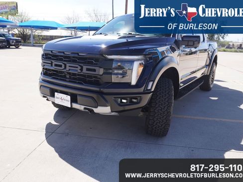 Used 2025 Ford F150 Raptor image 2