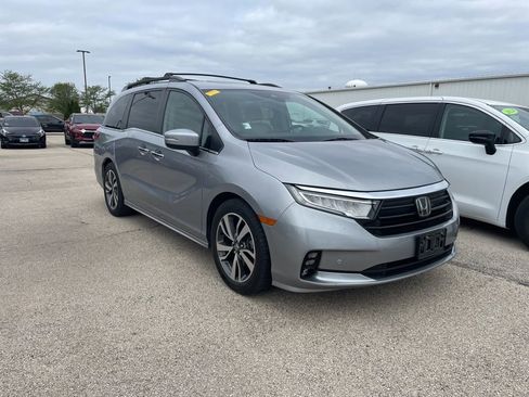 Used 2022 Honda Odyssey Touring image 1