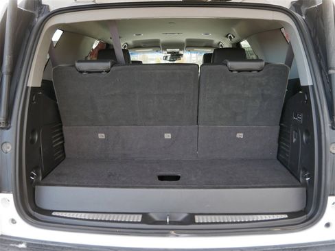 Used 2017 GMC Yukon Denali image 12