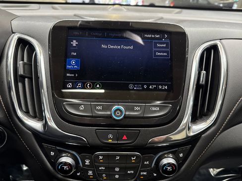 Used 2023 Chevrolet Equinox Premier image 32