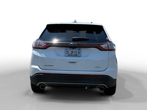 Used 2015 Ford Edge SEL w/ Equipment Group 201A FWD image 4