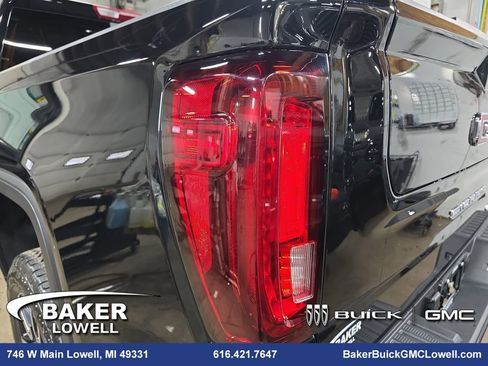 New 2026 GMC Sierra 1500 AT4 w/ AT4 Preferred Package image 36
