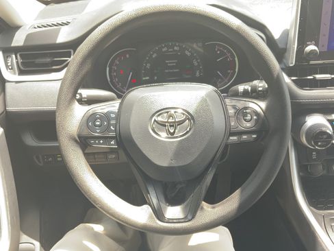 Used 2023 Toyota RAV4 XLE w/ Convenience Package FWD image 15