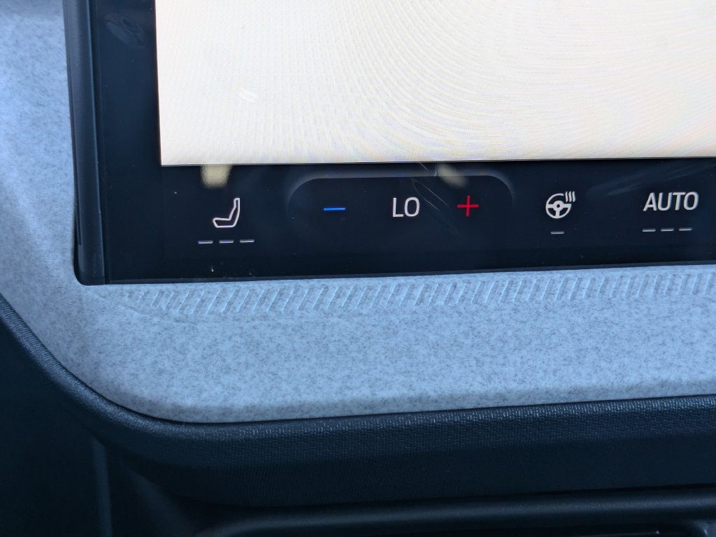 New 2026 Ford Maverick XLT w/ XLT Luxury Package FWD image 24