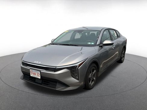 Used 2025 Kia K4 FWD image 4