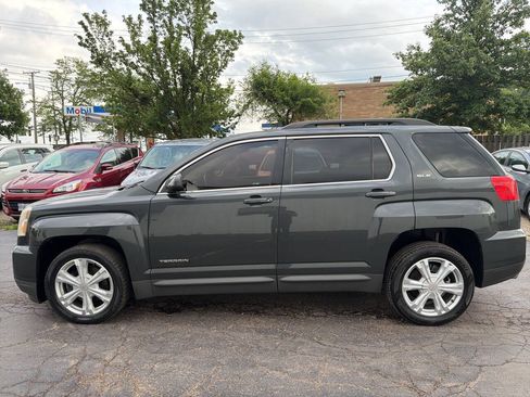 Used 2017 GMC Terrain SLE AWD/4WD image 3